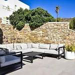 Agnes Mykonos * 圣斯特凡诺斯